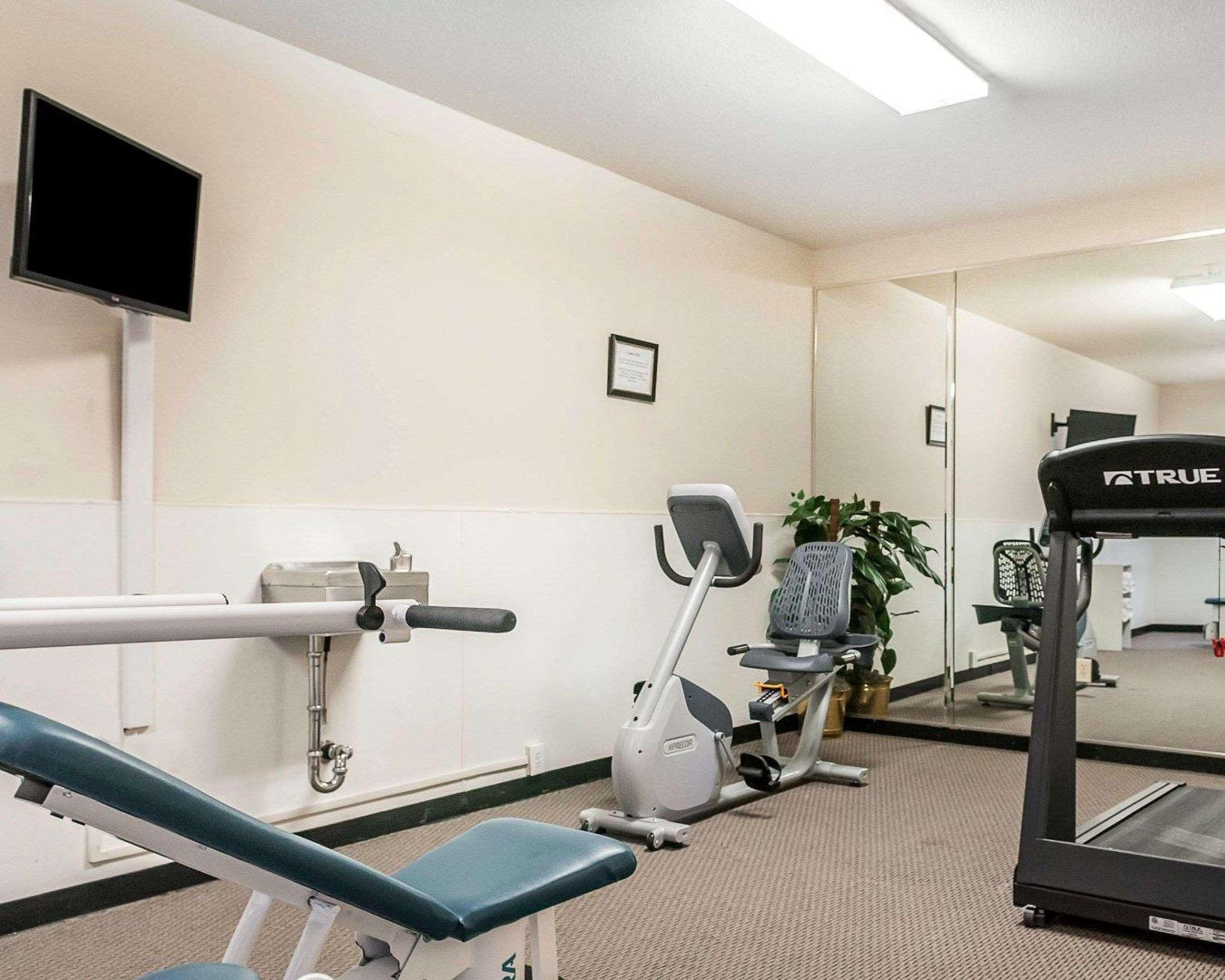 Quality Inn & Suites Albuquerque West Екстериор снимка